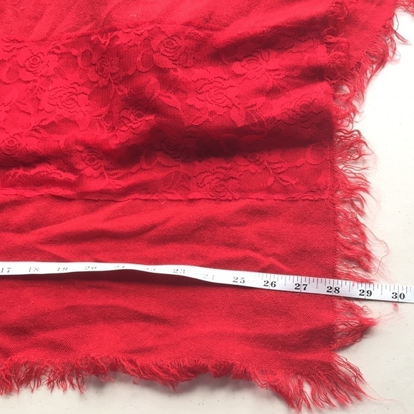 ROMANO shawls red fringe scarf - Picture 4 of 7